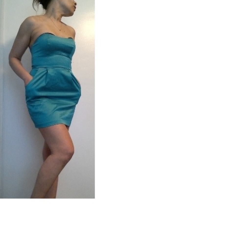 Forever 21 mini dress with pockets
